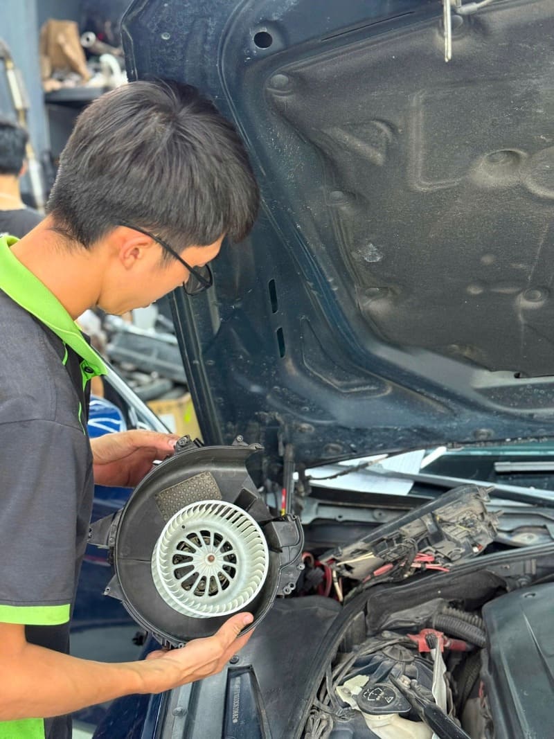 nguyen-nhan-xe-bmw-bi-mat-lanh-4