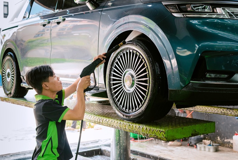 tieng-keu-loc-coc-gam-bmw-4