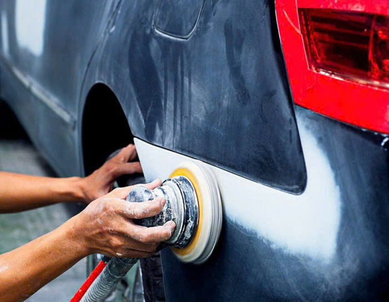 xu-li-dong-son-cho-xe-tai-nan-kha-hoang-auto-service-2